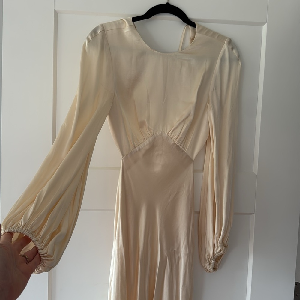 Shona Joy Cream Satin Open-Back Midi Dress - Picture 10 of 12